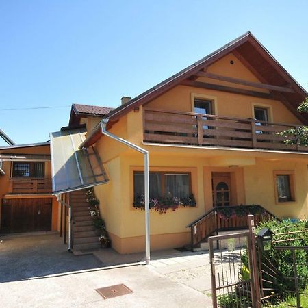 Apartmany Zachar Bešeňová Dış mekan fotoğraf