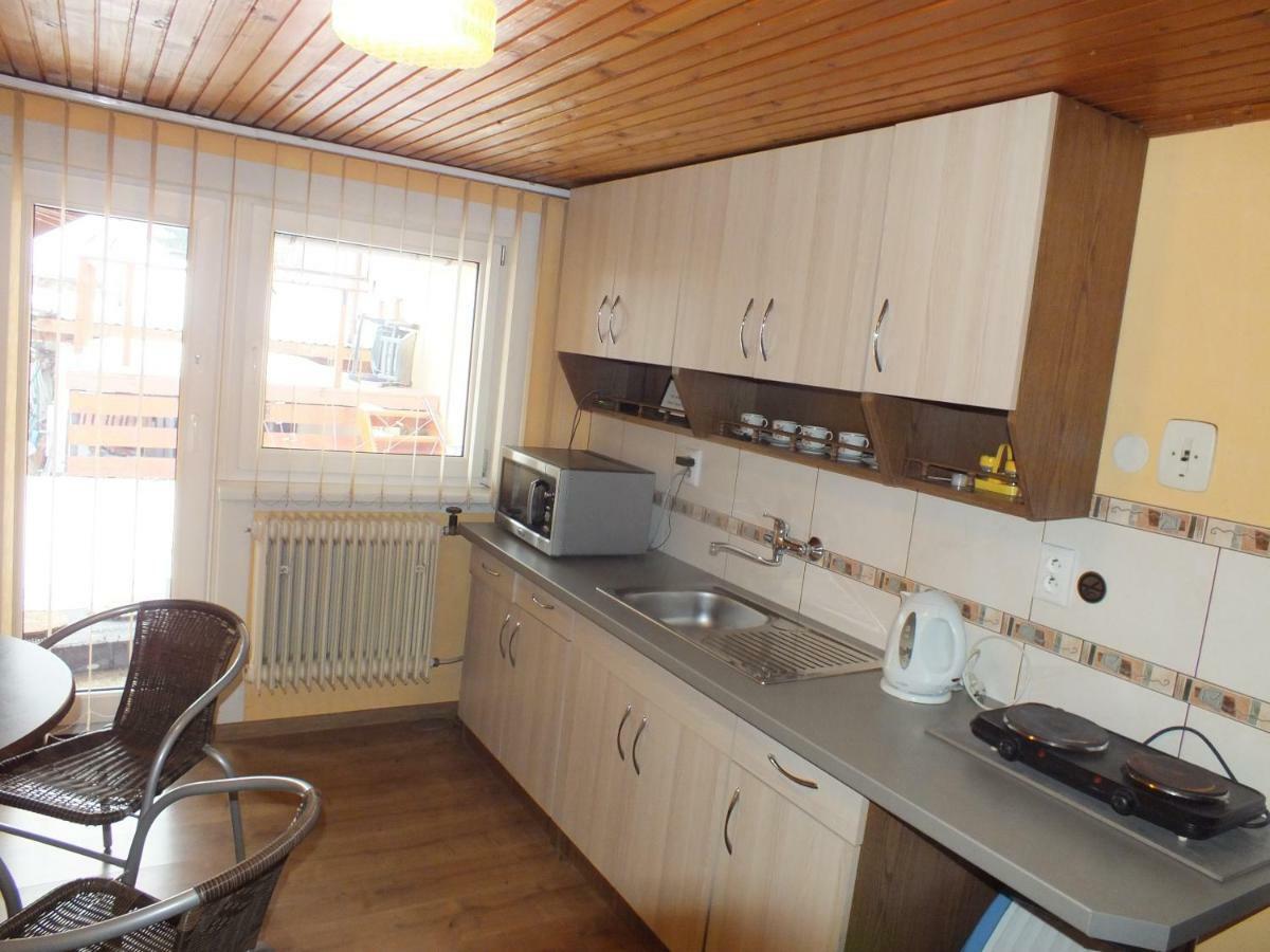 Apartmany Zachar Bešeňová Dış mekan fotoğraf